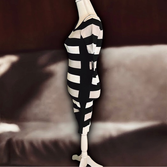 BCBG Max Azria Black & White Striped ‘Kendall’ Bandage Mini Dress Size XS - Picture 10 of 14